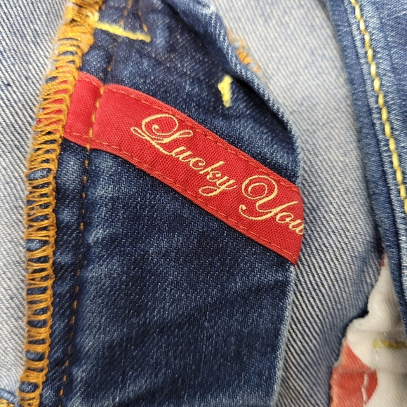Lucky Brand Boot Cut Mid Rise Jean  Size 6 / 28 - Picture 9 of 10